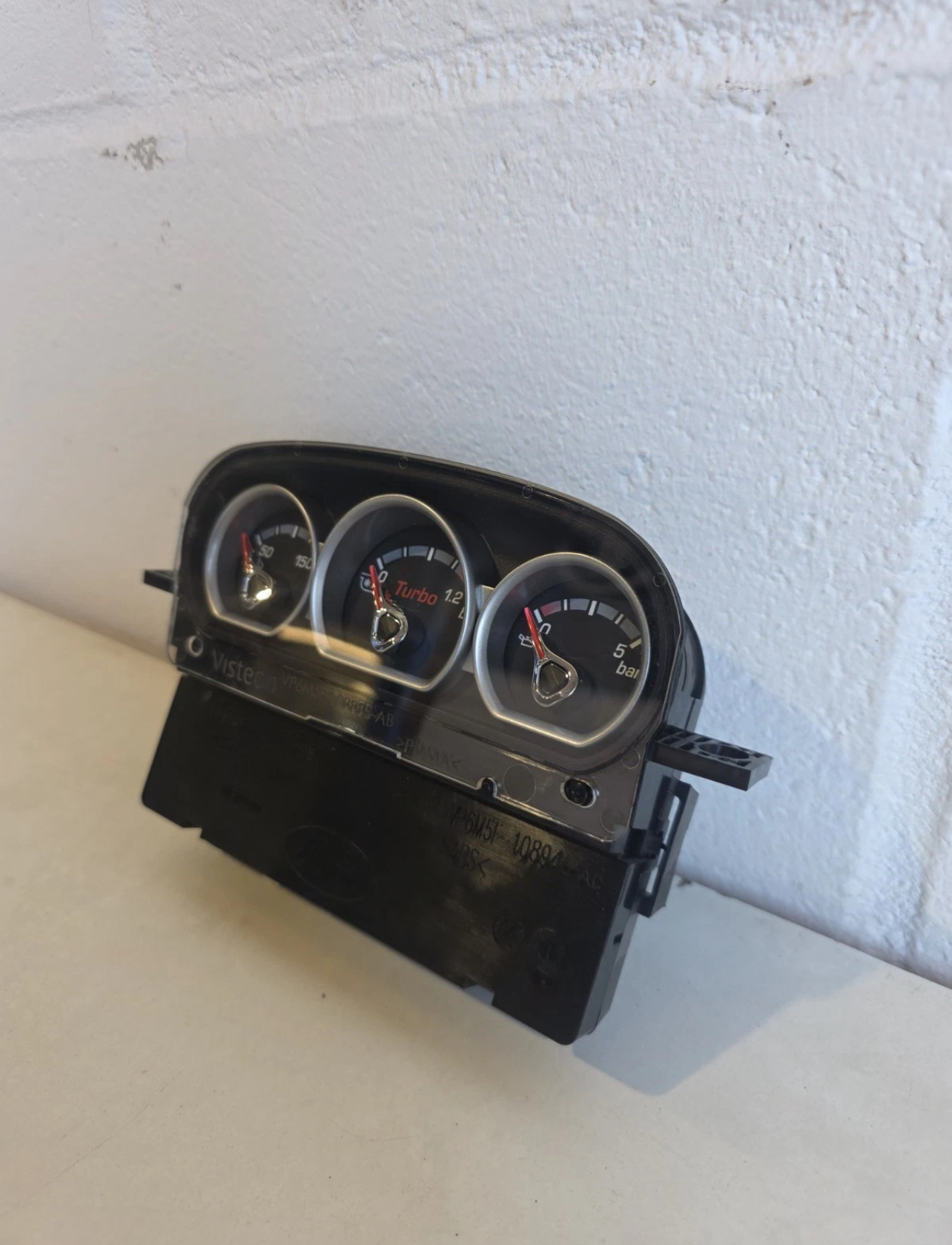 Ford Focus ST225 Boost Gauge (2008–2011 Facelift) - Image 3