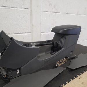 Alternative view of Ford Focus ST/RS Centre Console with Carbon Gearknob