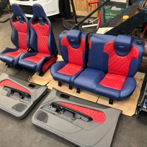 Alternative view of Ford Focus RS Mk2 – Complete Custom Recaro CS Interior