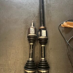 Alternative view of Pair of Genuine Ford Focus ST225 Driveshafts