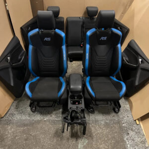 Ford Focus III RS Turnier – Recaro Leather Shell Seat Interior