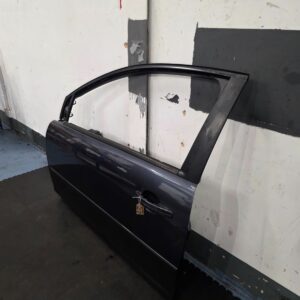 Alternative view of Ford focus st225 Sea grey door / passenger side / 2005-2007 Prefacelift