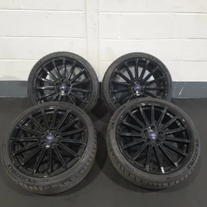 Alternative view of Premium Product Description – Ford Focus RS 19-Inch Alloy Wheels