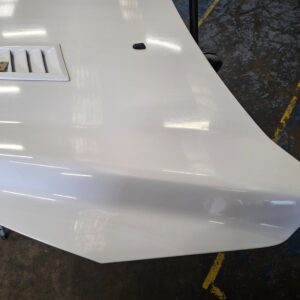 Alternative view of Ford focus st225 White bonnet Rs vents / 2008-2011 Face-lift