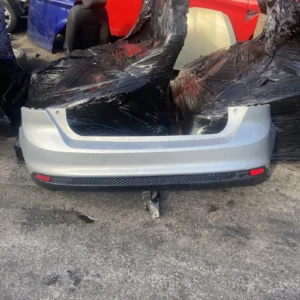 FORD FOCUS MK3 2011-2015 SILVER REAR BUMPER COMPLETE NOT MINT USED WITH MARKS